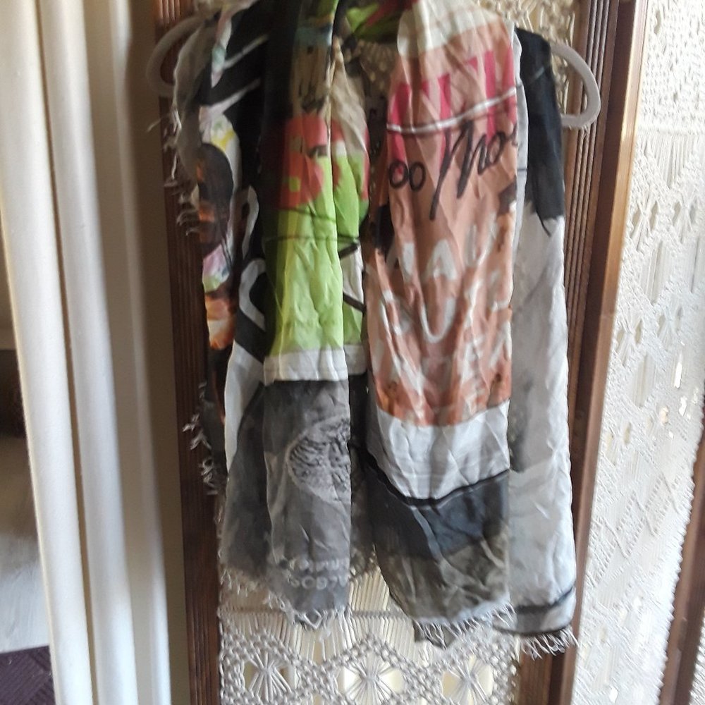 WOMENS MULTICOLOR PRINT TISSUE WOOL AND CASHMERE SCARF 54 IN SQUARE